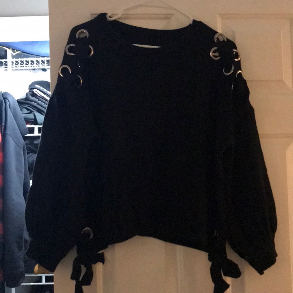 Cropped sweater